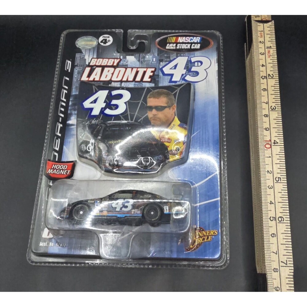 Winner's Circle Bobby Labonte #43 Spiderman 3 Movie Hood Richard Petty 1/64 - Picture 4 of 5